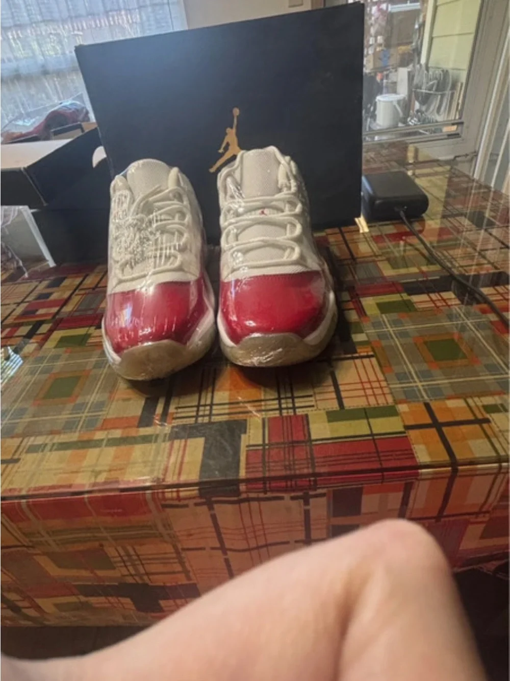 Y Jordan 11 Retro 2016 Low Cherry Size 6.5